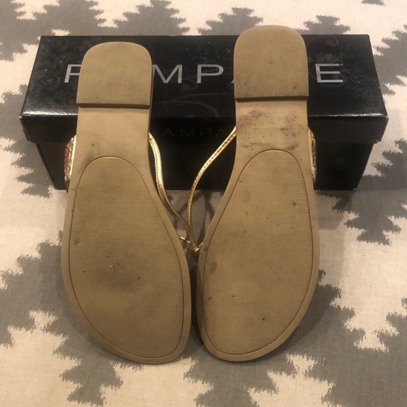 Rampage gold Lydia sandals, size 8M - Picture 5 of 8